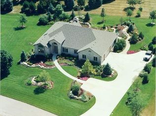 4N365 Waterford Ln, West Chicago, IL