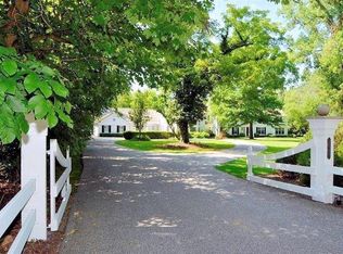 8655 Kugler Mill Rd, Cincinnati, OH 45243