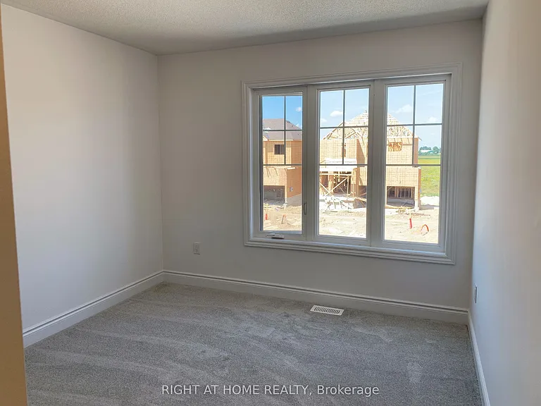 9 Mackenzie St — Photo 16