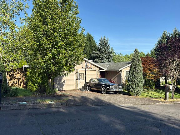 3rd image of 1950 SE Anderson Ave