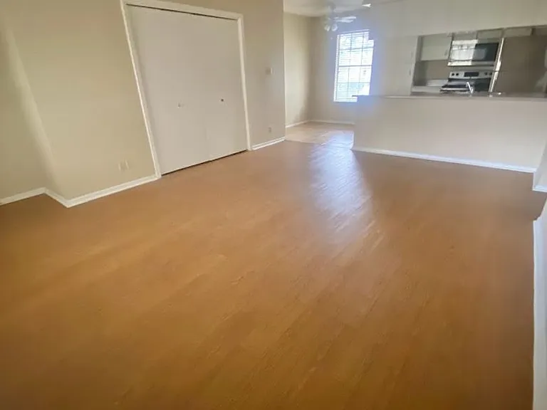 910 Duncan Ln #61 — Photo 5