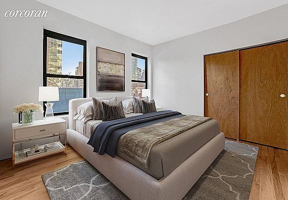 3rd image of 226 E 53rd St APT 3C