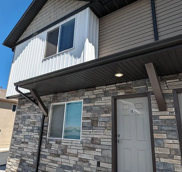920 S 25 E #13E — Photo 1