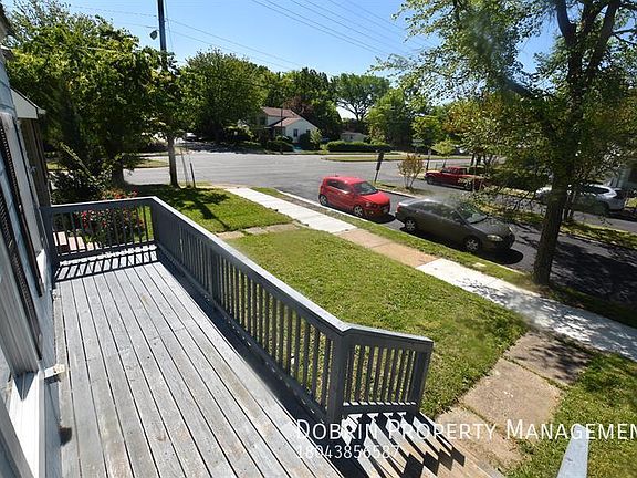 2nd image of 2004 Maplewood Ave