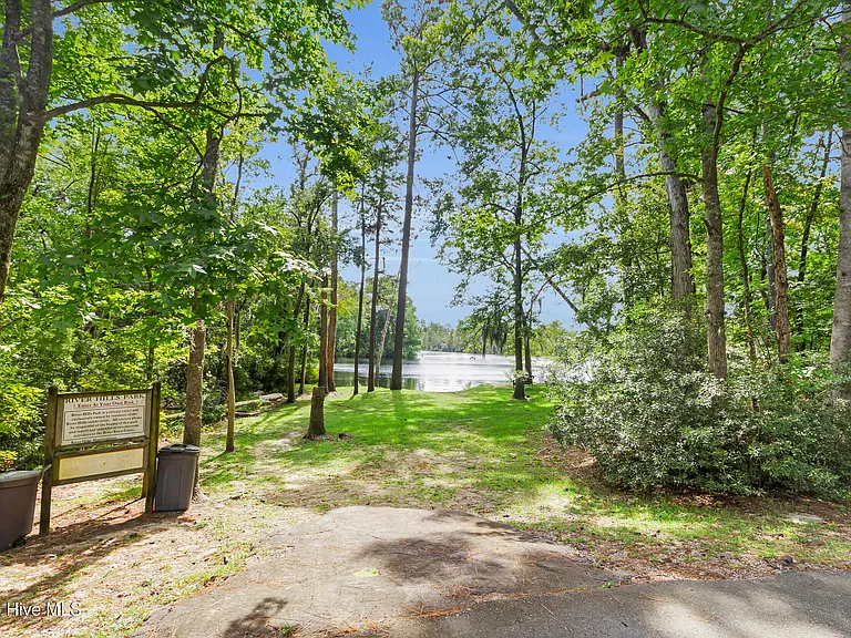 125 Pirates Rd #5 — Photo 28