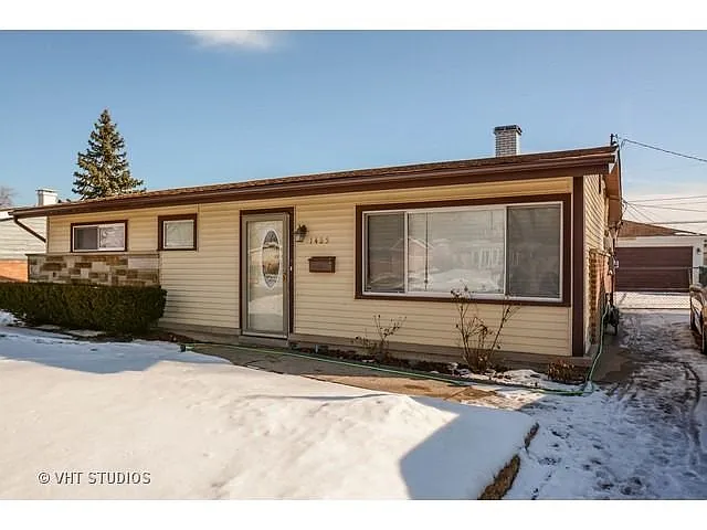 1485 Stanley Blvd photo 1