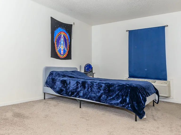 2 Bed 2 Bath