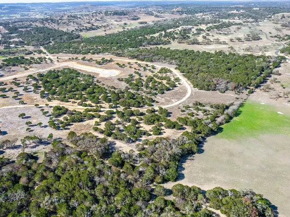 699 Cool Creek Rd, Center Pt, TX 78010