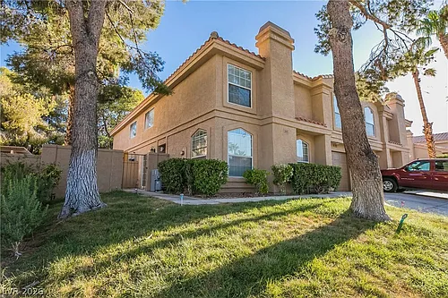 2815 Dawn Crossing Dr Photo 1