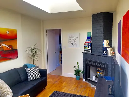 Rented by Sotheby's International Realty | media 18