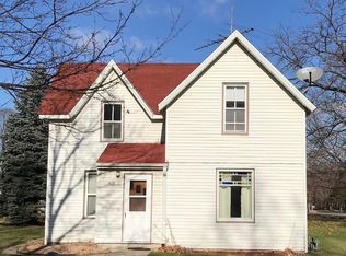 424 Minnesota St E, Cannon Falls, MN 55009