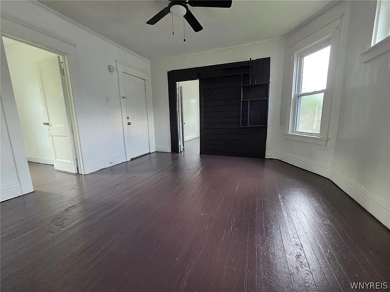 67 Moeller St #UPPER — Photo 3