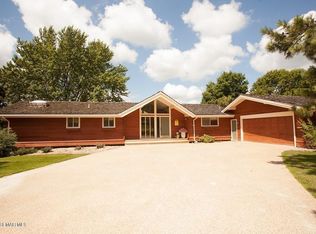 62867 185th Ave, Dodge Center, MN 55927