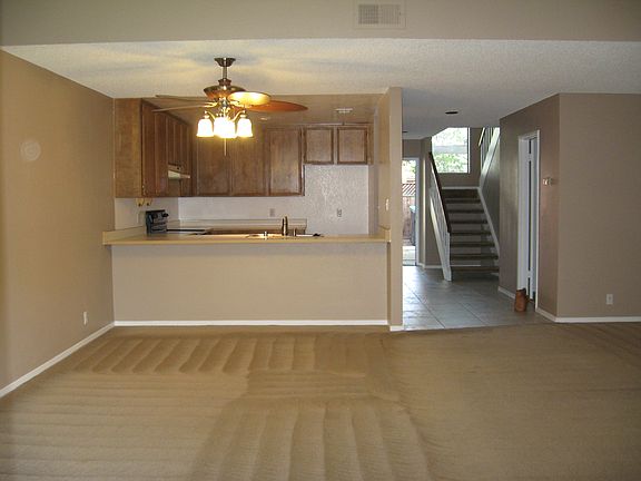 3rd image of 6025 Halleck Pl