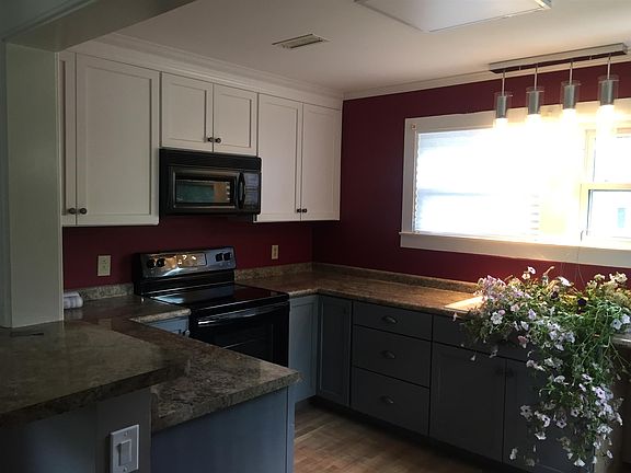 2nd image of 2419 Yearwood Ave