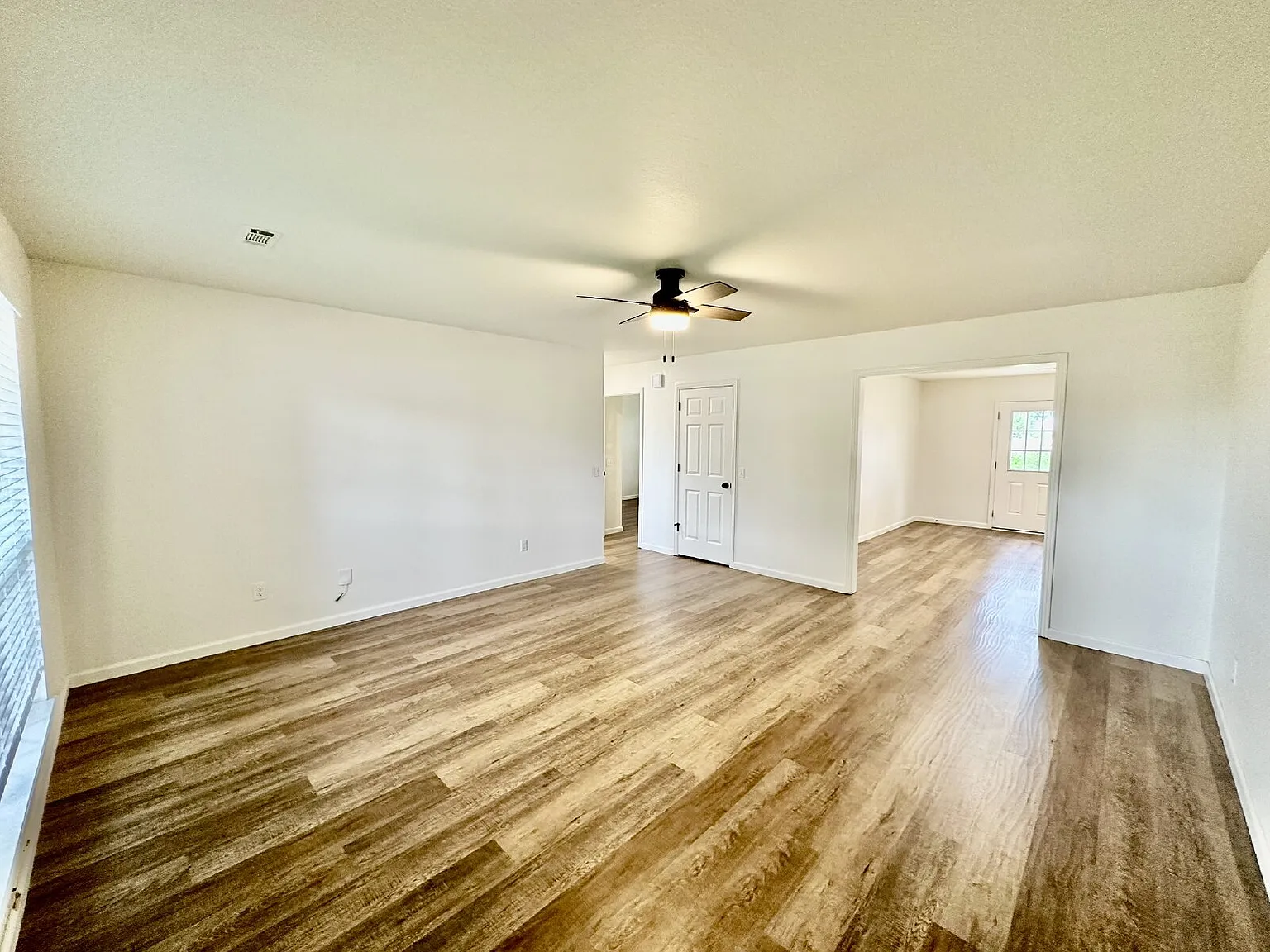 2 bed, 2.0 bath, 1246 sqft, $1,450 — Photo 4