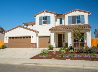 425 Vanderbilt Dr, Dixon, CA 95620