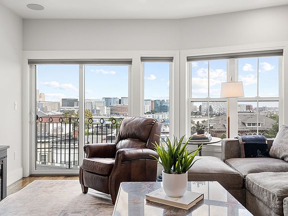 5th image of 582 E Broadway #4