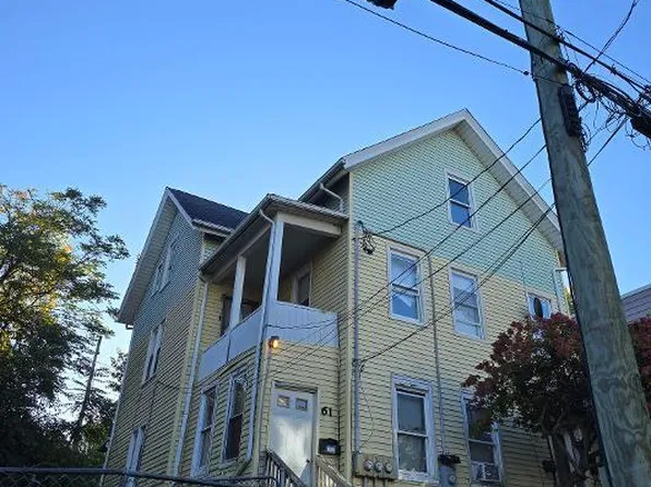 61 Lounsbury Ave APT 3, Waterbury, CT 06706