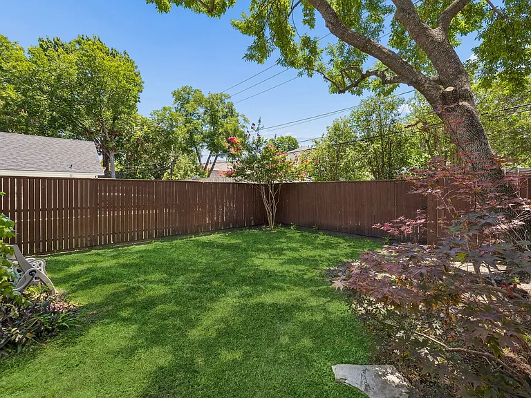 4429 Hyer St — Photo 18