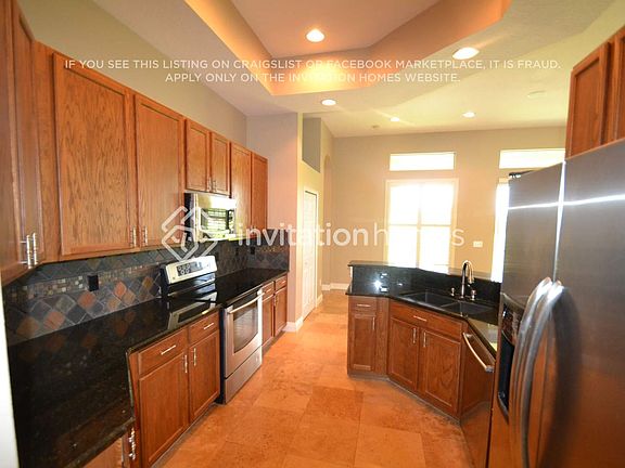 4th image of 23607 Abercorn Ln