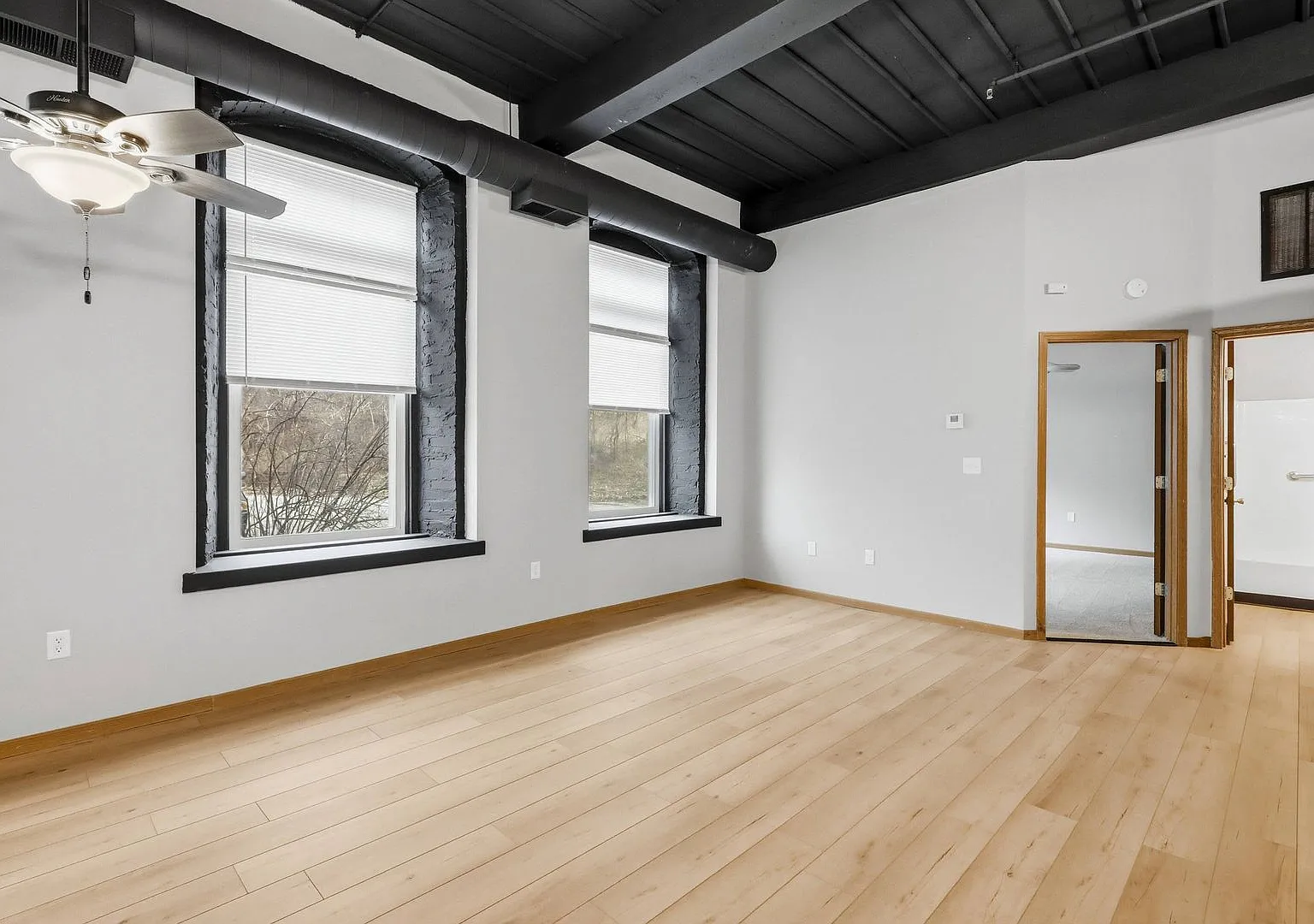 Cotton Mill Apartments — Photo 4
