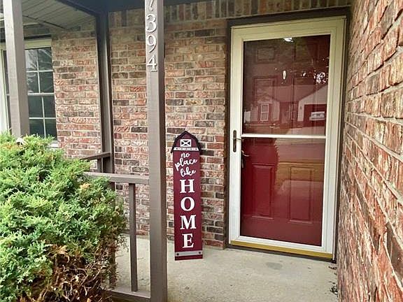3rd image of 7394 Glensford Dr