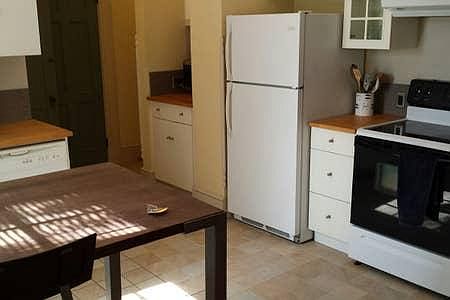 4th image of 44 Bradford St Floor 1
