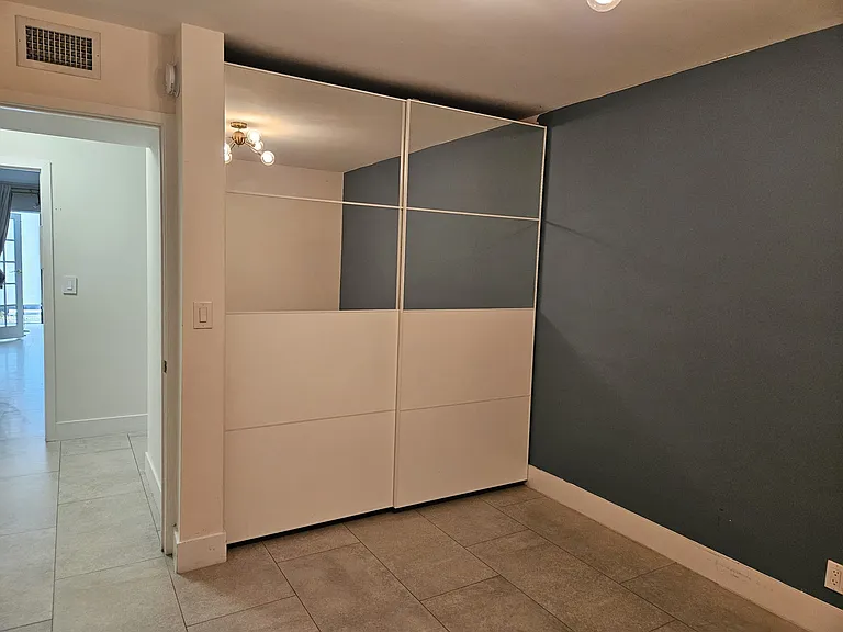 20401 NE 30th Ave #112 — Photo 13