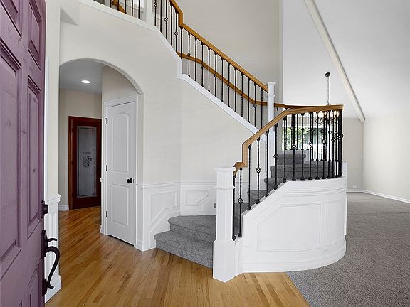5th image of 9325 185th Drive SE