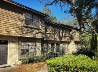 12091 117th St N, Seminole, FL 33778