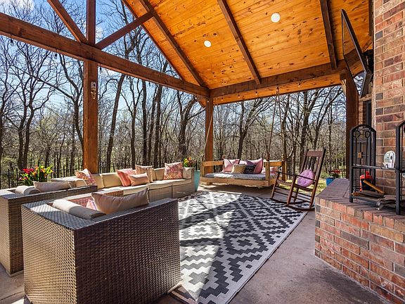 5th image of 107 Falls Creek Ln
