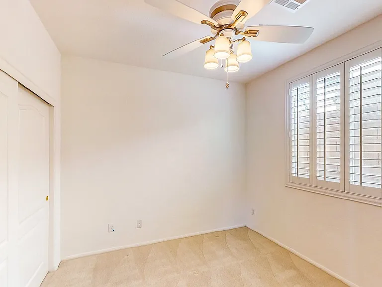 9412 Forest Edge Ave — Photo 19