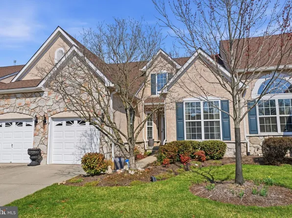 104 McConkey Dr, Washington Crossing, PA 18977