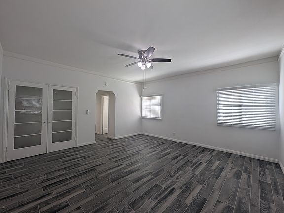 3rd image of 509 Fair Oaks Ave APT E