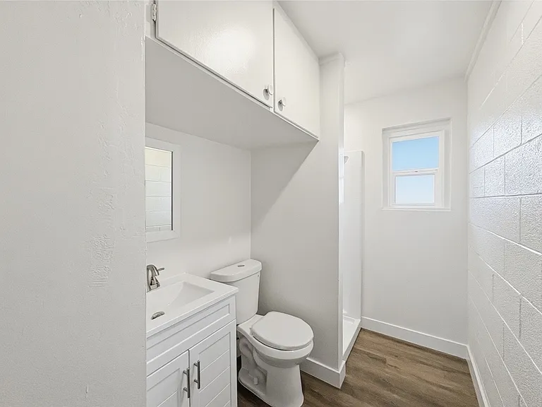 513 E Hatcher Rd #6 — Photo 4