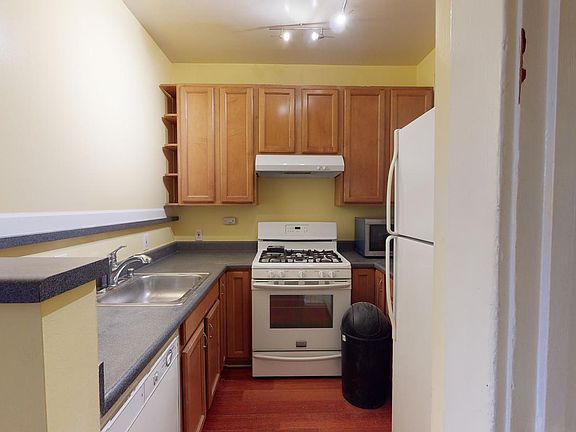 4th image of 56 Langton St #1
