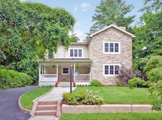 811 N Barry Ave, Mamaroneck, NY 10543