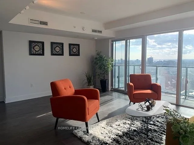 955 Bay St #2913 — Photo 13