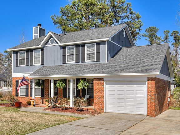 5th image of 129 Moss Creek Drive
