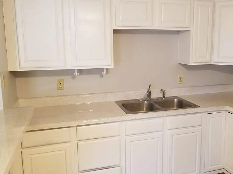 409 Harrison Ave #4 — Photo 11