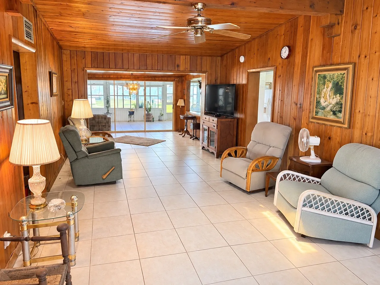 254 Cloverleaf Rd — Photo 3