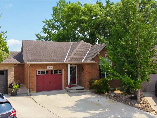 821 Carriage Way, Sarnia, ON N7W 0A5