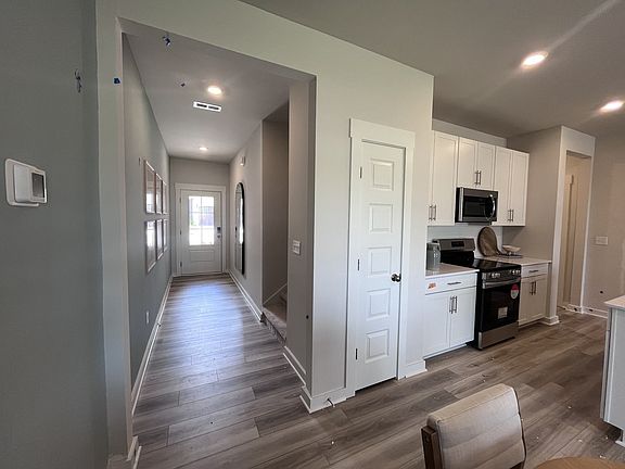 4th image of 249 Duke Ct Lot 66