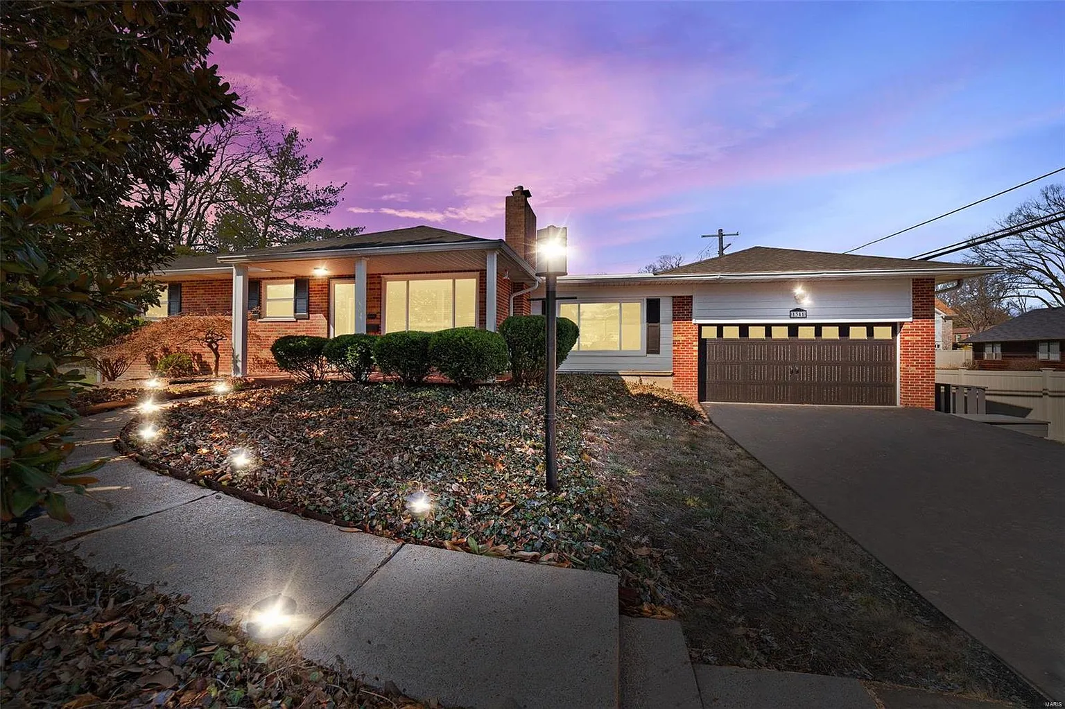 1341 N Geyer Rd photo 1