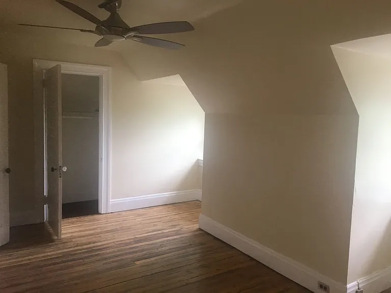 721 Chislett St — Photo 26