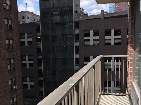 1420 Locust St APT 7L, Philadelphia, PA 19102