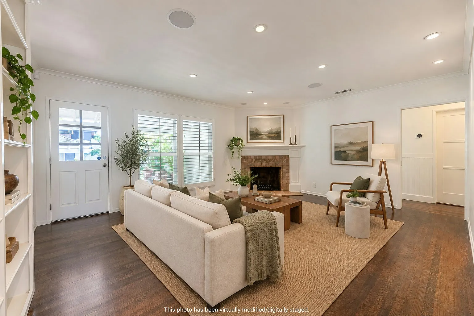 11350 Albata Street — Photo 4