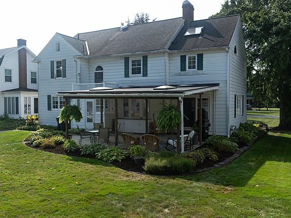 2nd image of 47 Grand Blvd