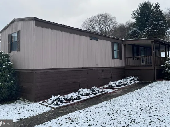 72 Colorado Dr, Houtzdale, PA 16651